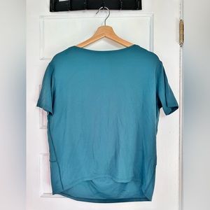 Lululemon High-Neck Shirt in Green Jasper